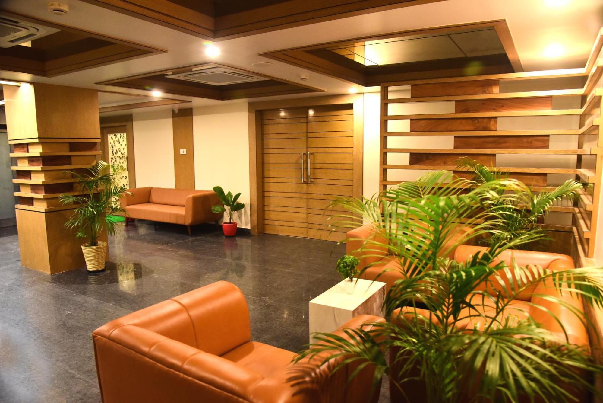Hotel Rishiraj, Nagaon Nagaon  Eksteriør bilde